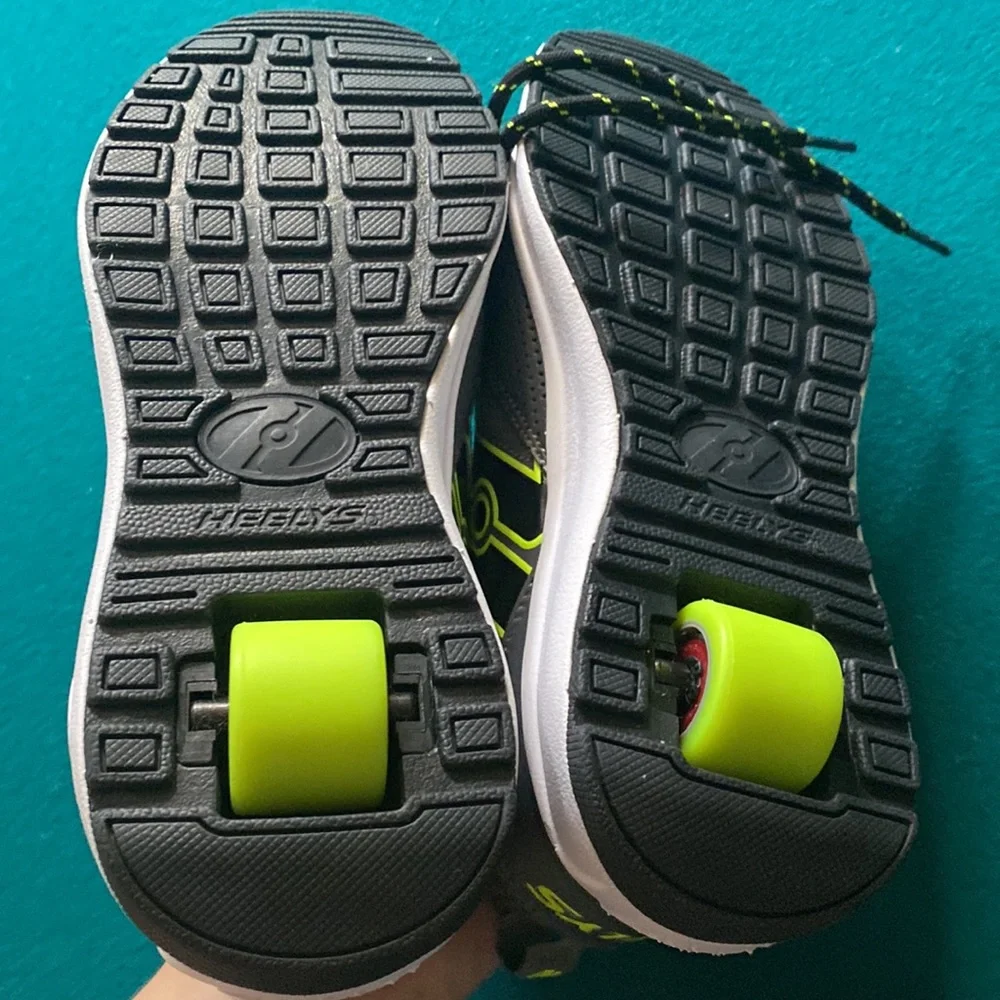 Heelys - Picture 2 of 3